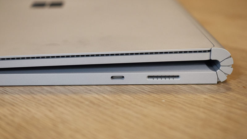 Al menos ahora puedes cargar mediante USB–C.